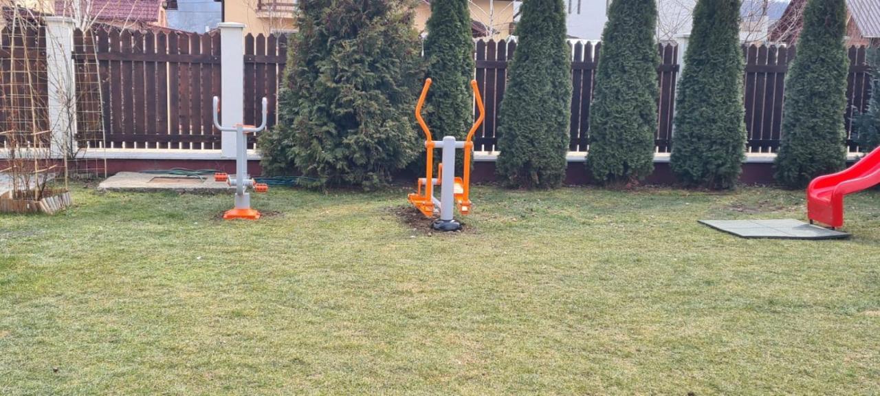 Pensiunea Dara Rîşnov Exteriör bild