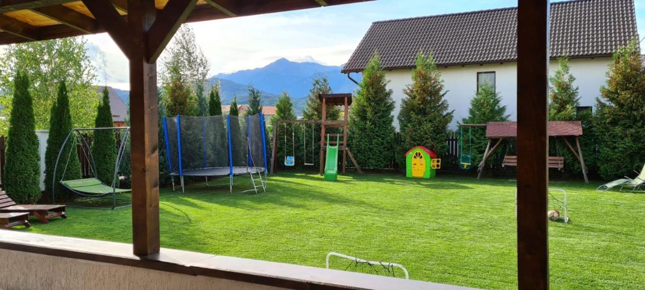 Pensiunea Dara Rîşnov Exteriör bild